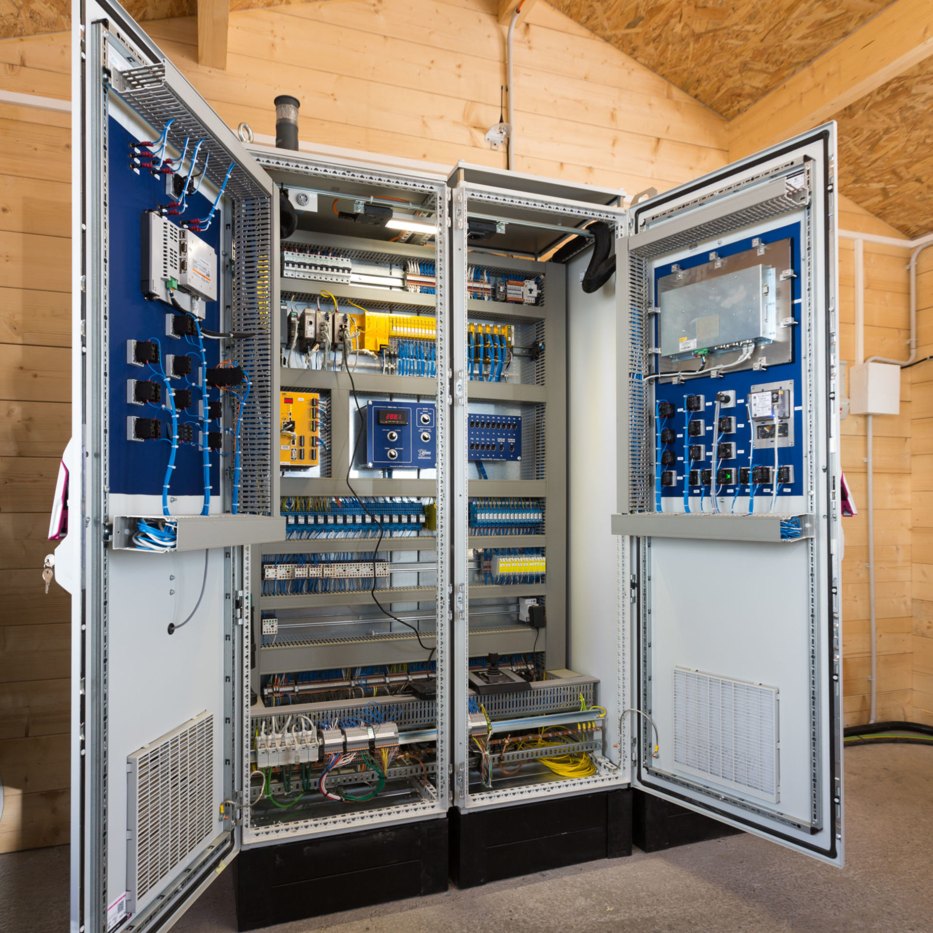 Jeu De 2 Broches De Verrouillage De Porte D'armoire électrique TS8611.370 - Avec Serrure Et Clé